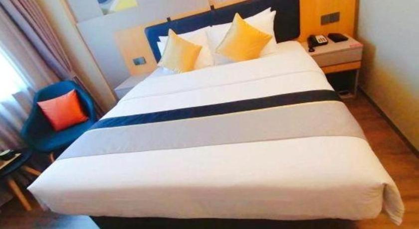 Home Inn Kunming Baita Road Κούνμινγκ Εξωτερικό φωτογραφία